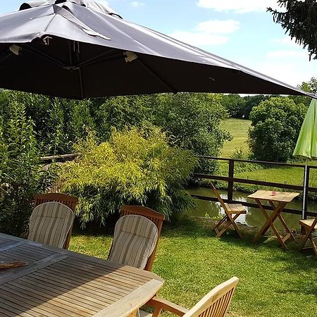 Beaumont-sur-Sarthe La Belmontaise B&B 외부 사진
