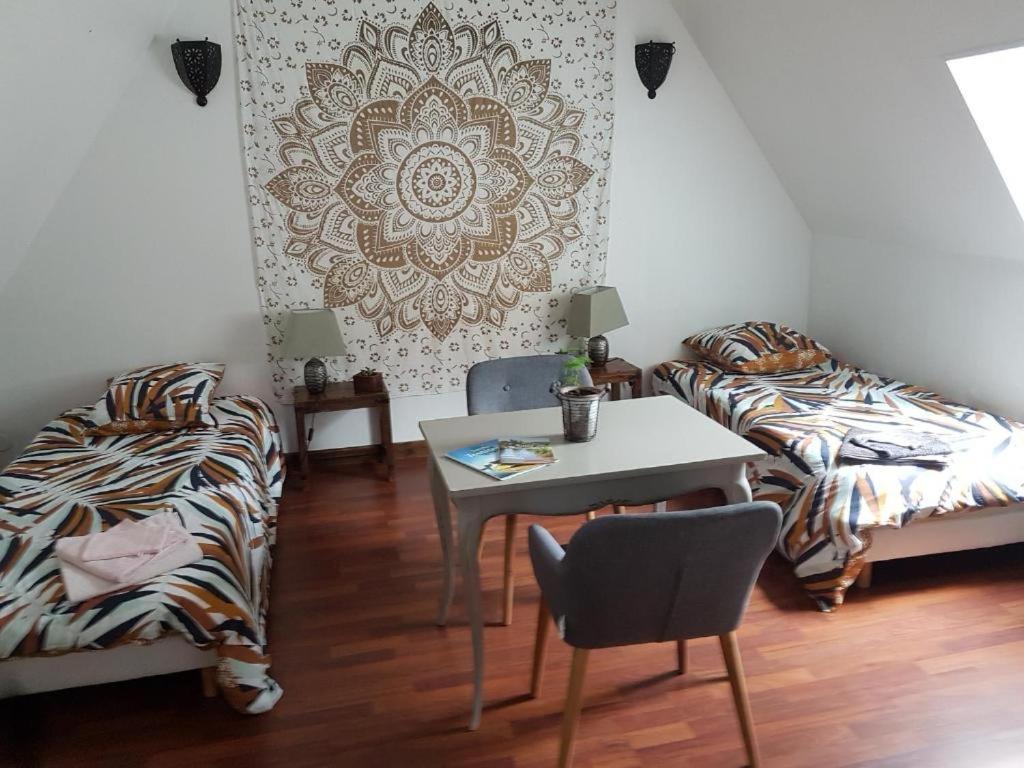 Beaumont-sur-Sarthe La Belmontaise B&B 외부 사진
