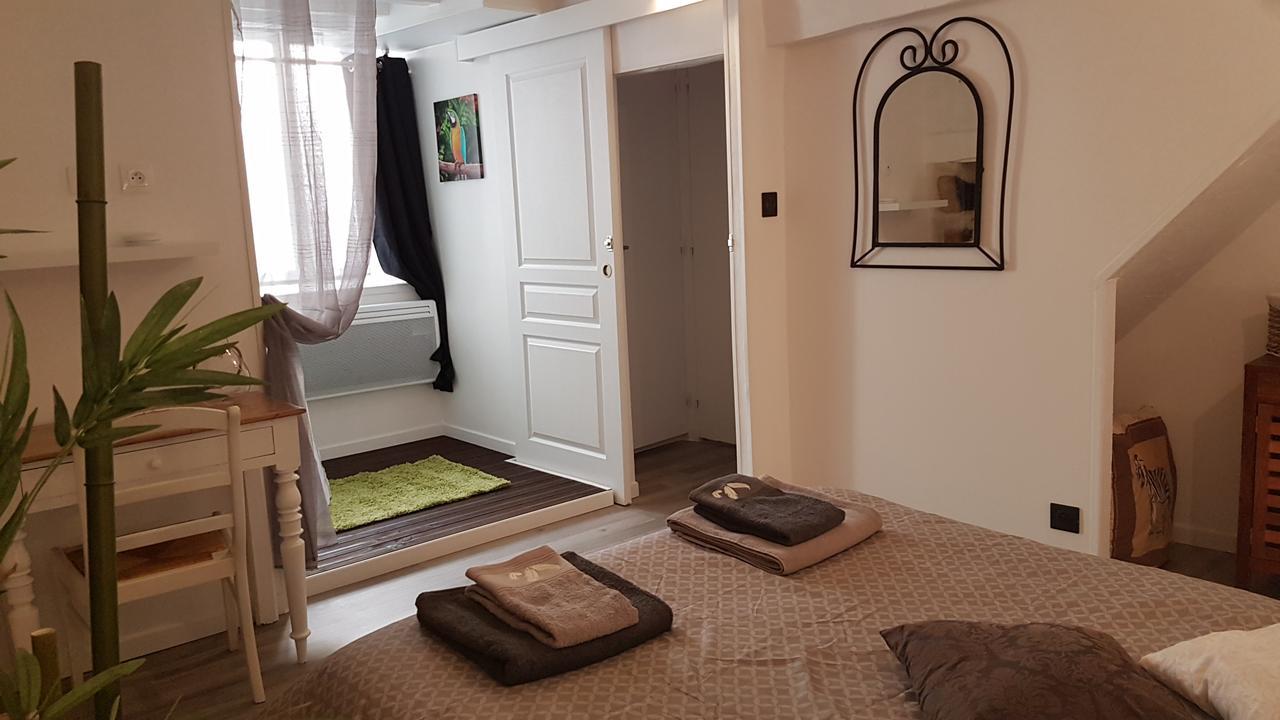 Beaumont-sur-Sarthe La Belmontaise B&B 외부 사진