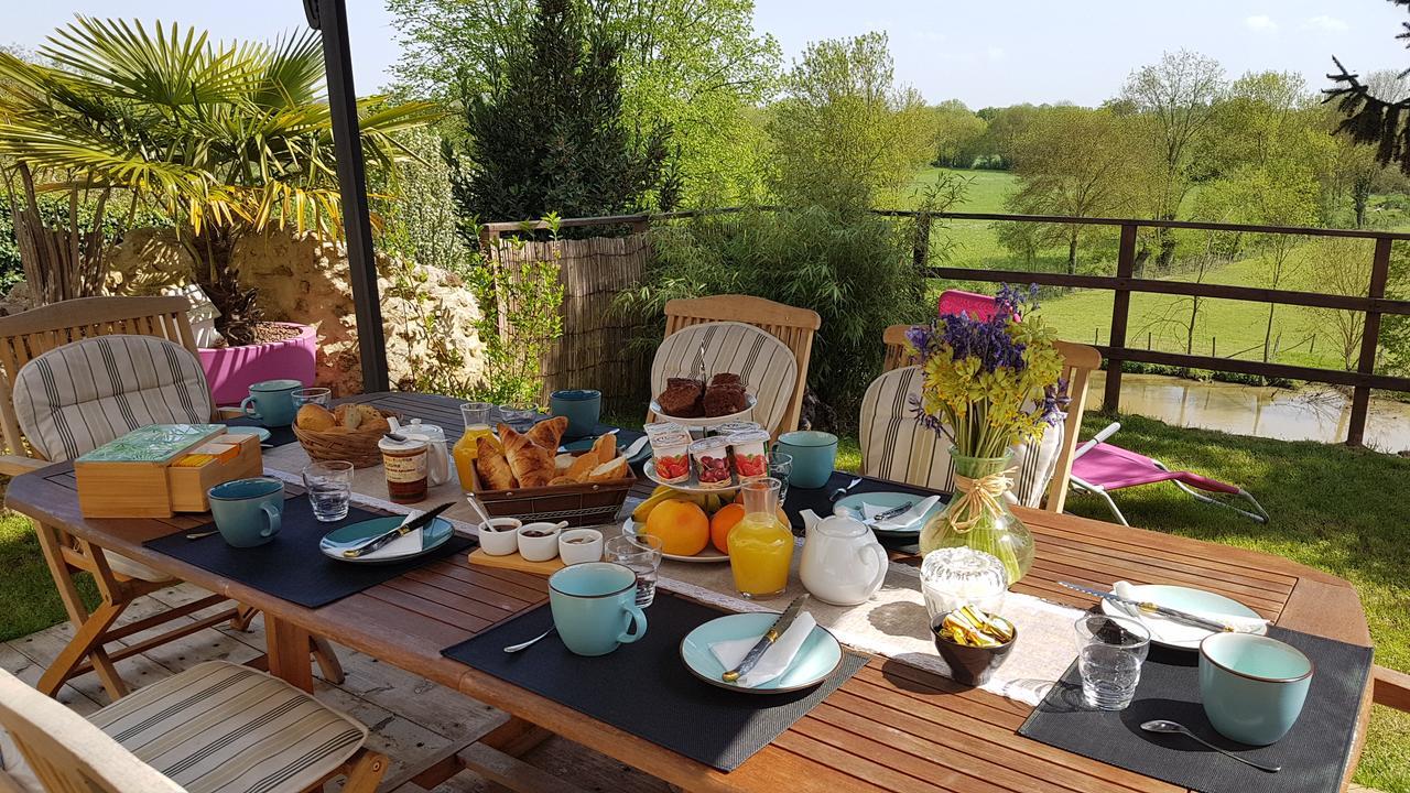 Beaumont-sur-Sarthe La Belmontaise B&B 외부 사진