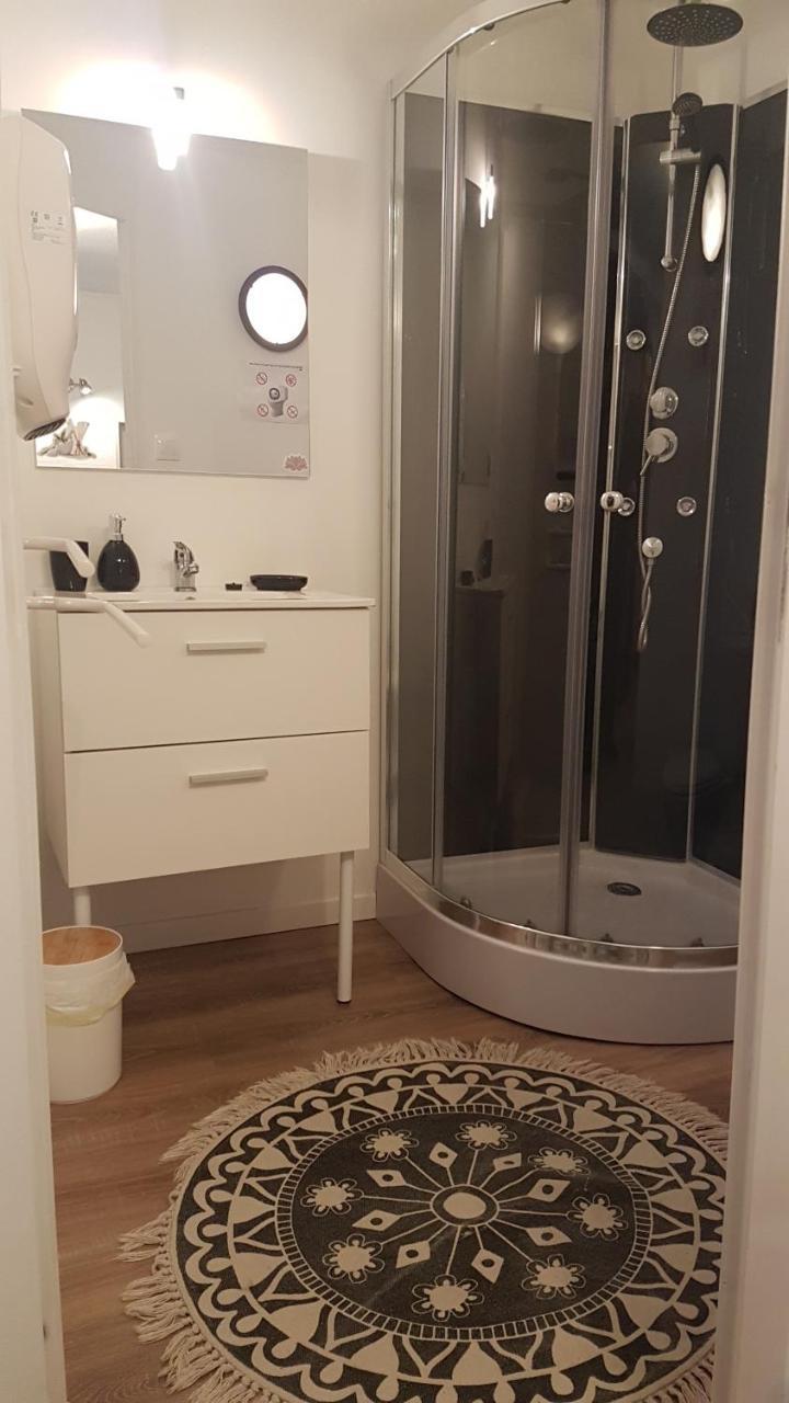 Beaumont-sur-Sarthe La Belmontaise B&B 외부 사진